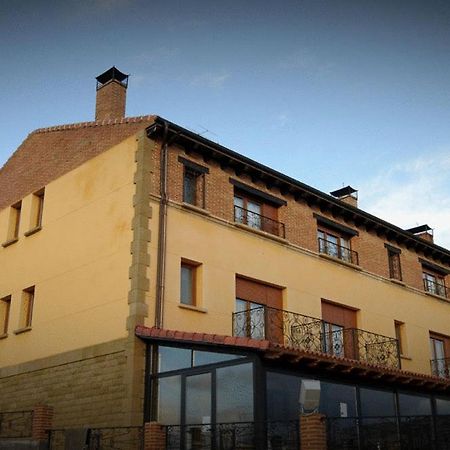 Hotel La Barrosa Abejar Exteriör bild