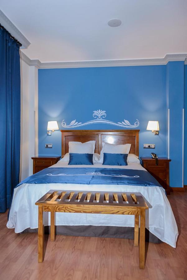 Hotel La Barrosa Abejar Exteriör bild